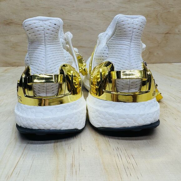 NEW Adidas X Fortnite Victory Crow Ultraboost White Gold Men\'s Shoes Sz 8 main image 6